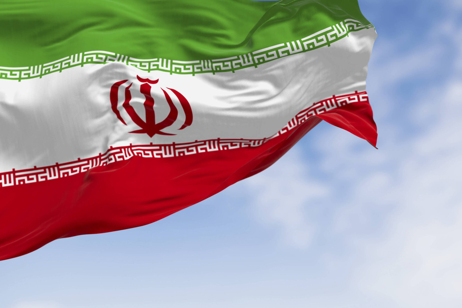 Iran is urging the US government to provide a formal guarantee it will lift sanctions in the event of a nuclear deal.