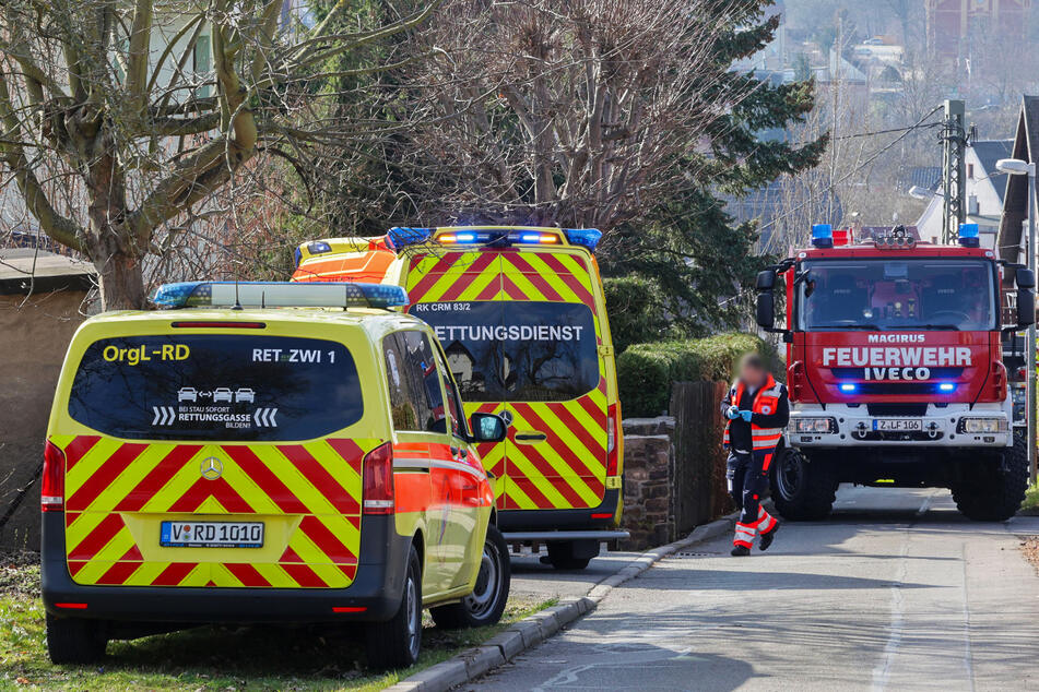 Die Feuerwehr musste am Donnerstag zu einem Brand in einem Garten in einer Kleingartenanlage am Moeschlerweg ausrücken.