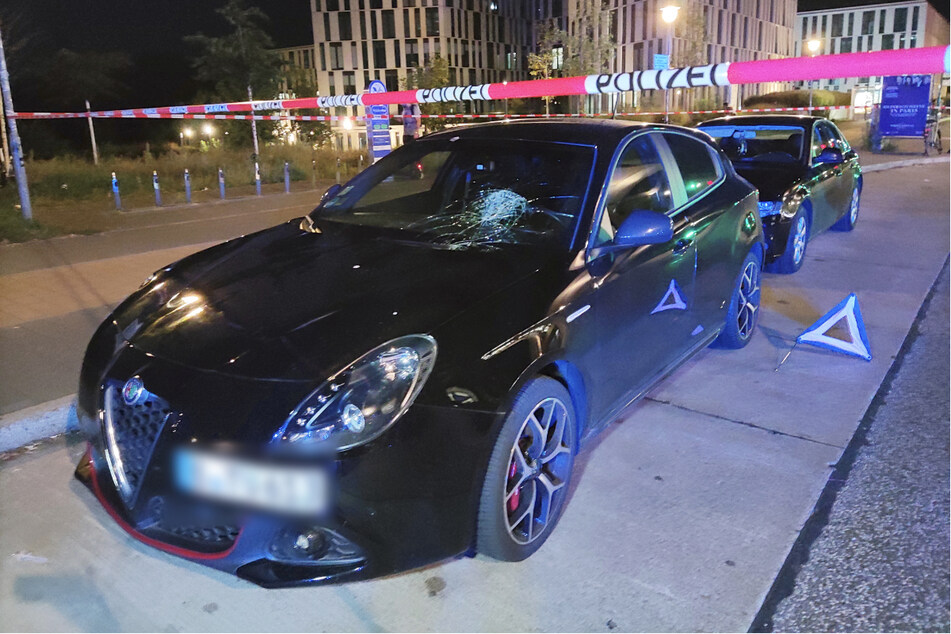 Alfa Romeo missachtet rote Ampel am Potsdamer Hauptbahnhof und erfasst drei Menschen