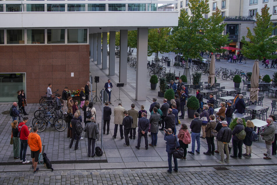 Hinter dem Kulturpalast, Rosmaringasse, Ecke Schloßstraße, geschah vor drei Jahren die Bluttat.