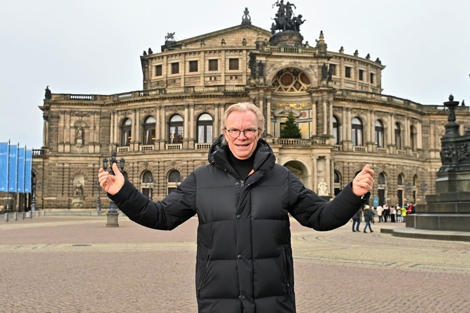 Wolfgang Lippert (71) freut sich riesig auf seinen Open-Air-Einsatz beim Dresdner SemperOpernball.