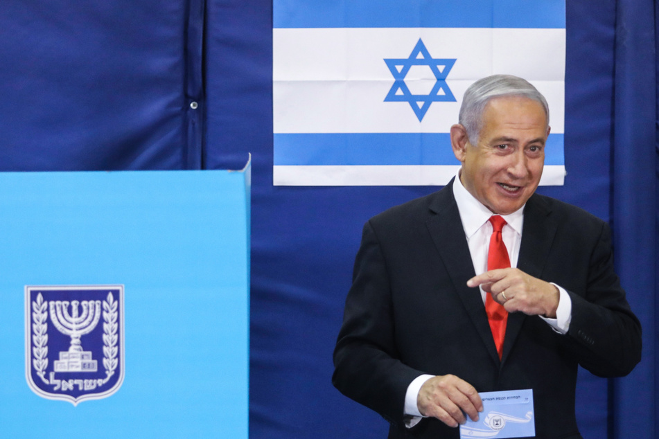Benjamin Netanjahu, Ministerpräsident von Israel führt sein Land aus der Corona-Krise.