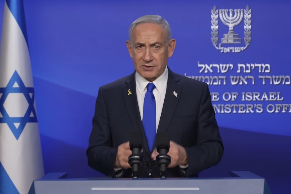 Israels Ministerpräsident Benjamin Netanjahu (75) hat bei "Fox News" Stellung zur Frage bezogen, ob er Irans Führung stürzen will.