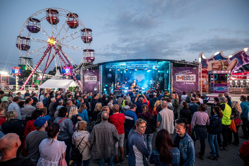 Kirmes in Grüna: Die feierwütigen Chemnitzer genossen das Volksfest.