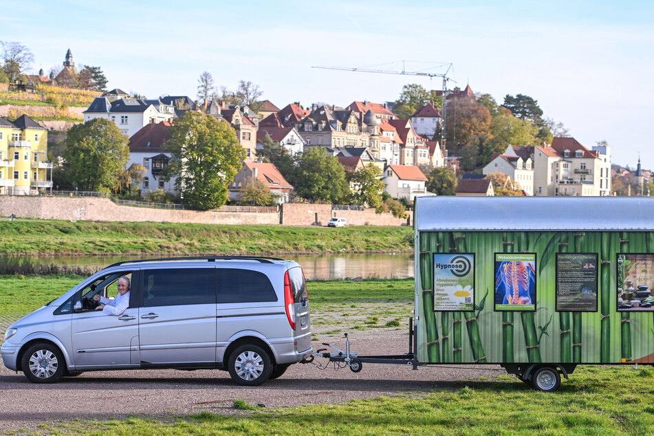Das rollende Massage-Mobil ist in Meißen und Umgebung unterwegs.