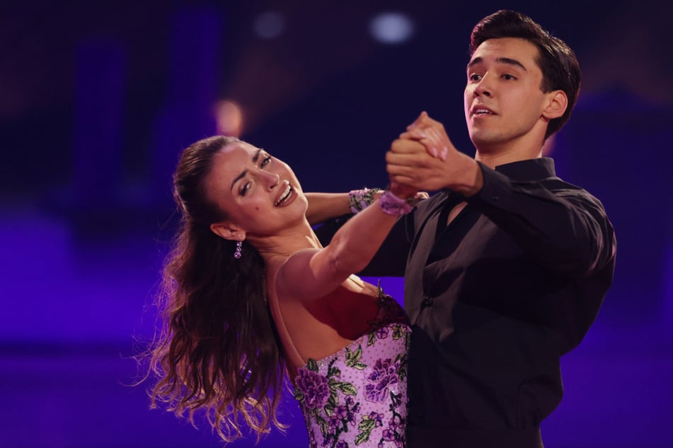 Profitänzerin und "Let's Dance"-Star Ekaterina Leonova (39) ist am Freitagabend zu Gast in der "NDR Talk Show".
