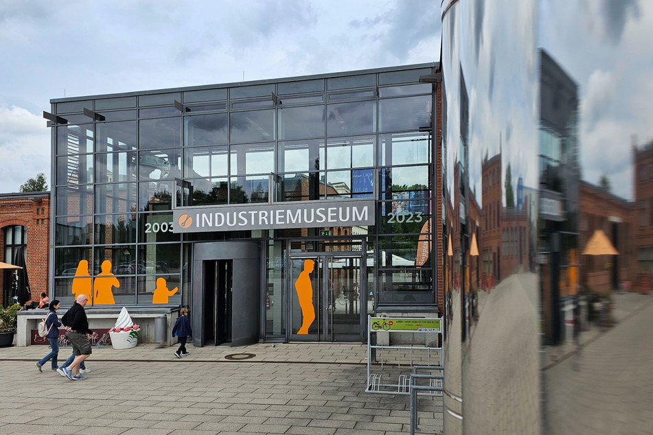Gästeführerin Karin Meisel nimmt Euch mit auf die Spuren der Chemnitzer Industriegeschichte.