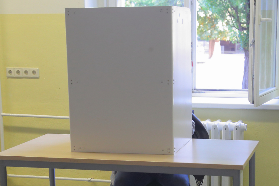 Ab 8 Uhr waren in Dresden die Wahllokale geöffnet. Viele Wähler haben ihre Stimmen aber auch per Briefwahl abgegeben.