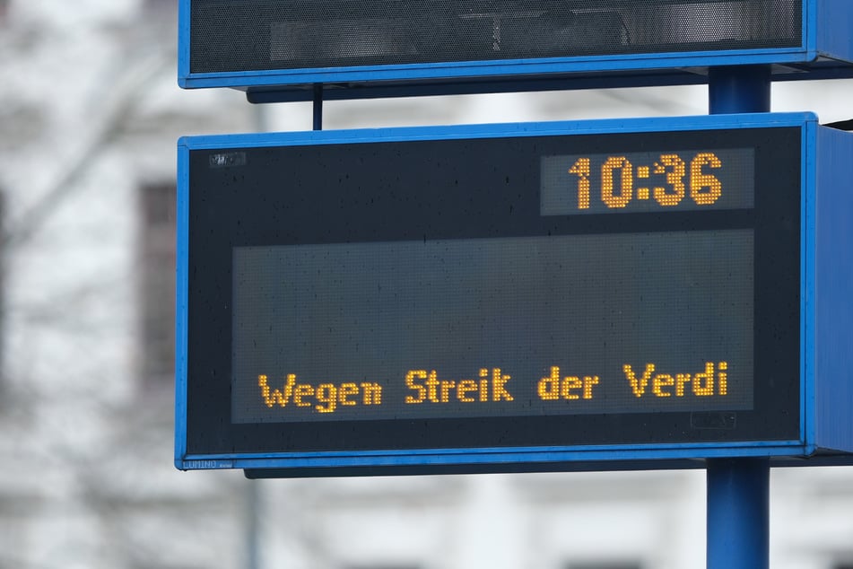 Streik in Bussen und Bahnen: Leipzigs ÖPNV wird am Montag lahmgelegt!