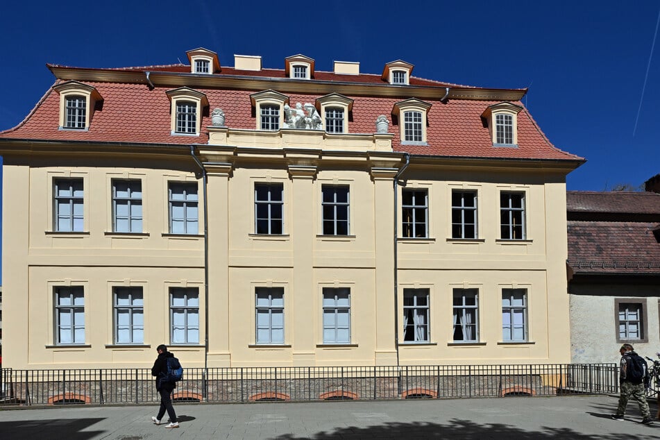 Das Witwen-Schlösschen von Herzogin Anna Amalia in Weimar wird wiedereröffnet.