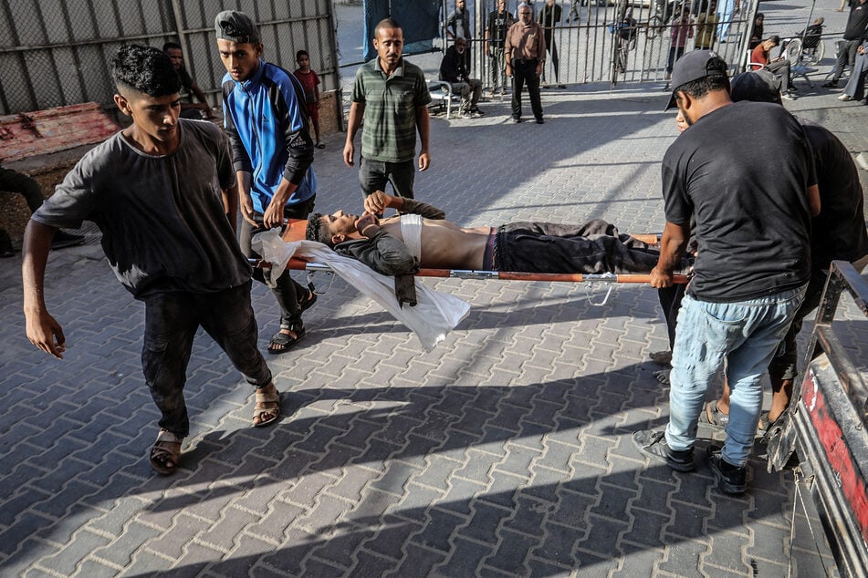 Israels Armee kündigte eine taktische Pause in Teilen des Gazastreifens und sichere Routen für humanitäre Hilfe an. Andernorts melden Augenzeugen indes erneut einen tödlichen Angriff.
