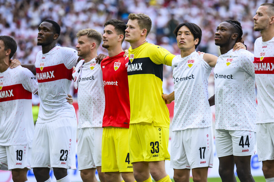 Der VfB Stuttgart hat nach dem 5:0 gegen den VfL Bochum die Tabellenführung übernommen.
