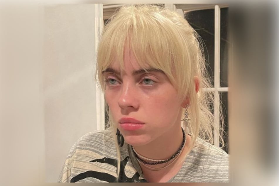 Billie posted this selfie with the caption: "Leave me alone."