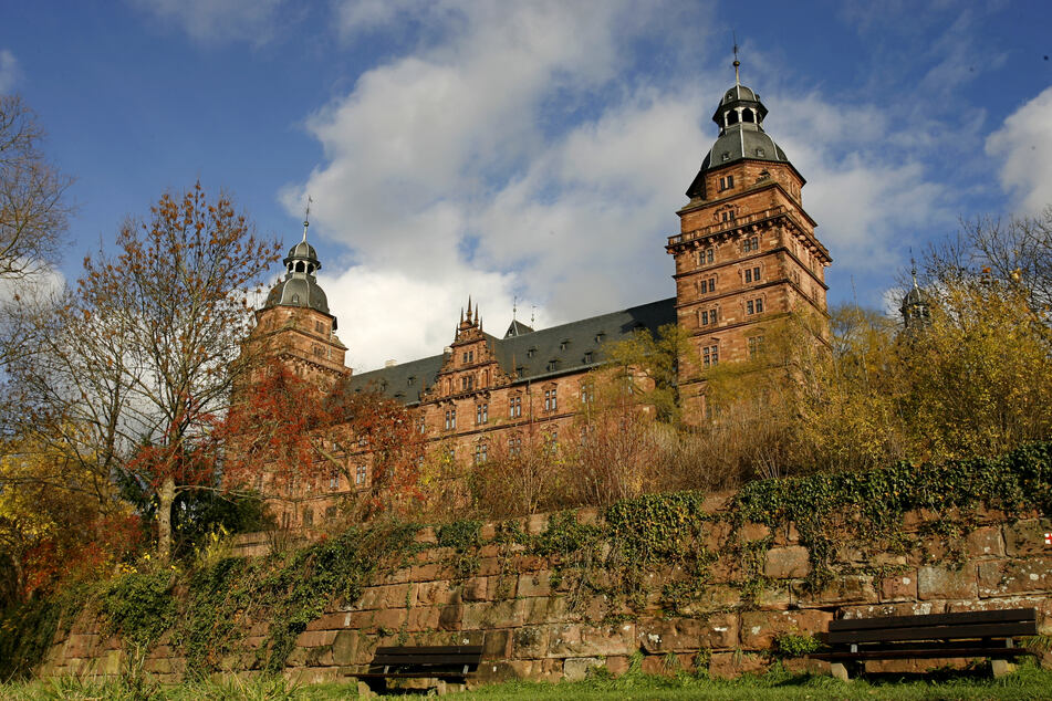 Um einen coronakonformen Prozess zu garantieren, startet der Prozess am 4. März im Schloss Johannesburg in Aschaffenburg.