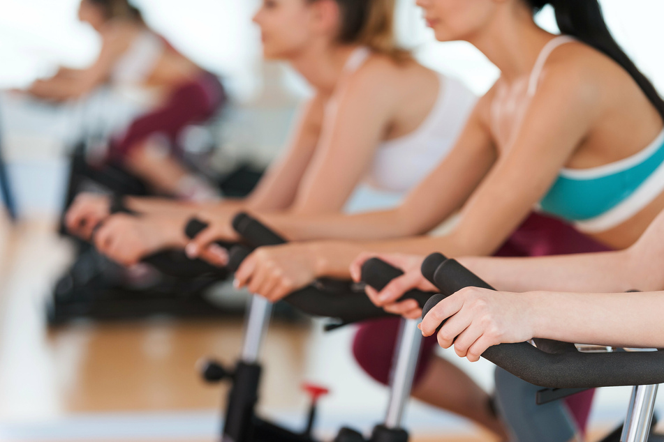 Das Tempo eines Liedes zu Trainingseinheiten wie Aerobic und Indoor-Cycling darf 120 Beats pro Minute nicht übersteigen. (Symbolbild)