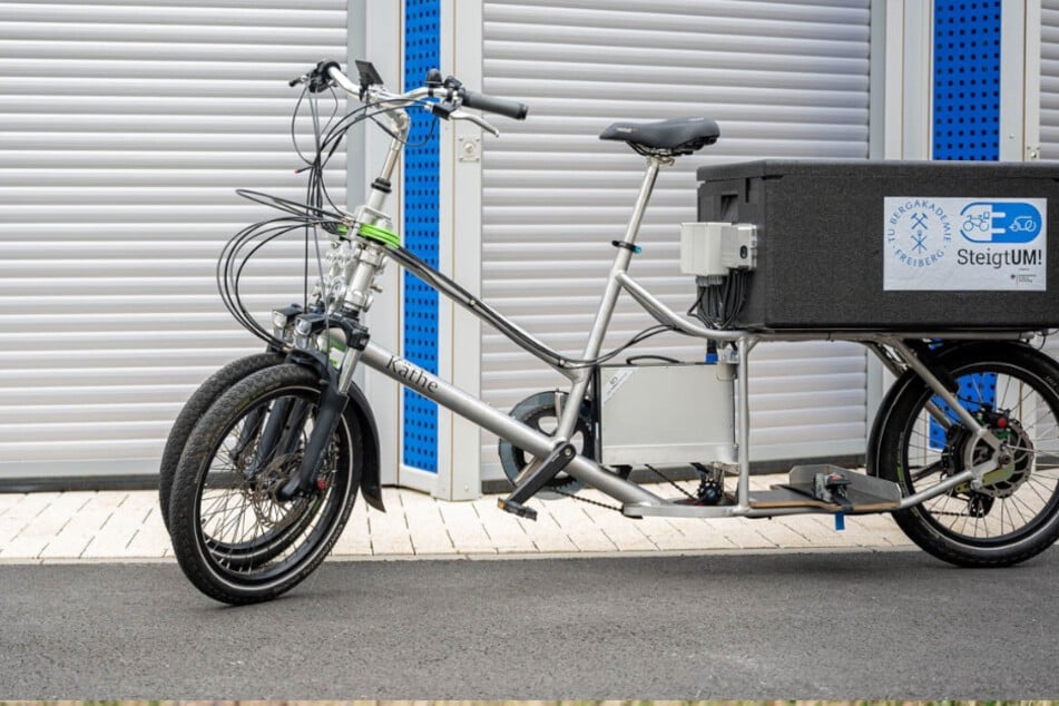 Uni-Projekt geklaut! Lastenrad "Petra" in Freiberg gestohlen