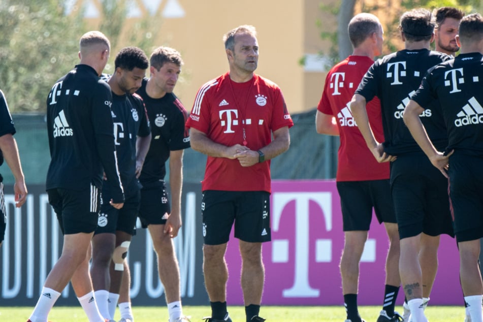 Triple-Asse und Geheimtraining: Bayern-Coach Hansi Flick ...