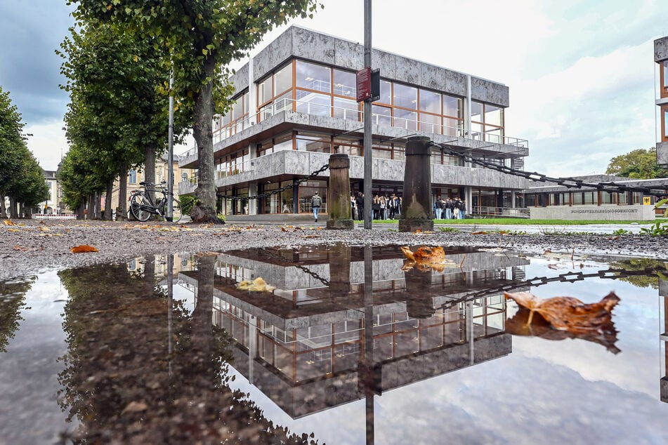 Das Bundesverfassungsgericht in Karlsruhe soll sich nun mit dem Fall beschäftigen.