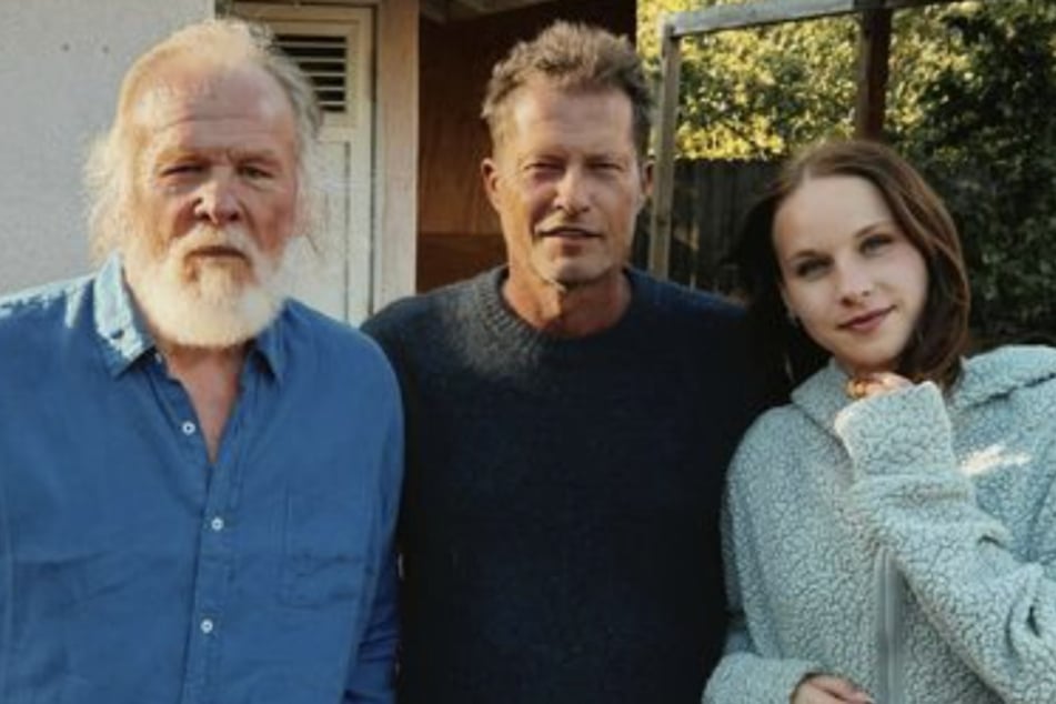 Til Schweiger (61, M.) besetzte Nick Nolte (83) und seine Tochter Sophie Lane Nolte (17, r.) 2018 als Hauptrollen in seinem Film "Head Full of Honey".