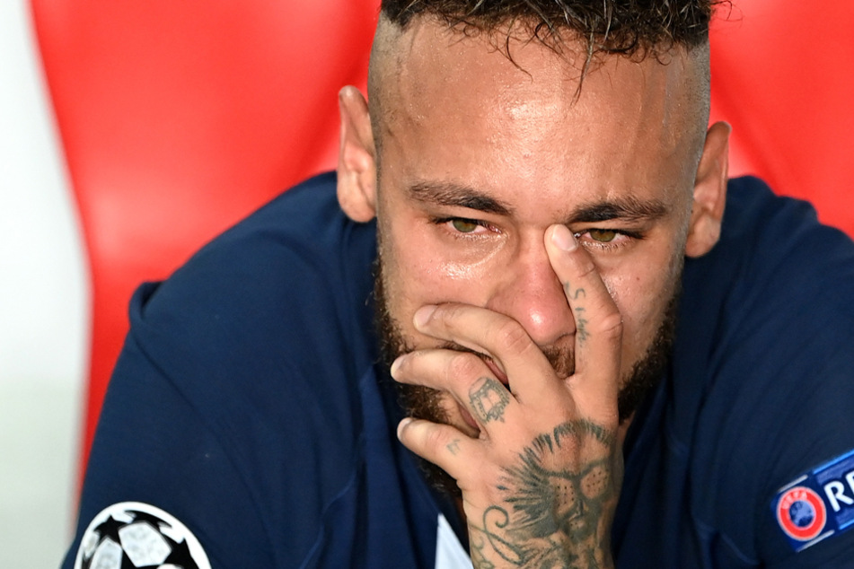 Uupsi: PSG-Star Neymar hat der falschen Mannschaft zum Finalsieg gratuliert.