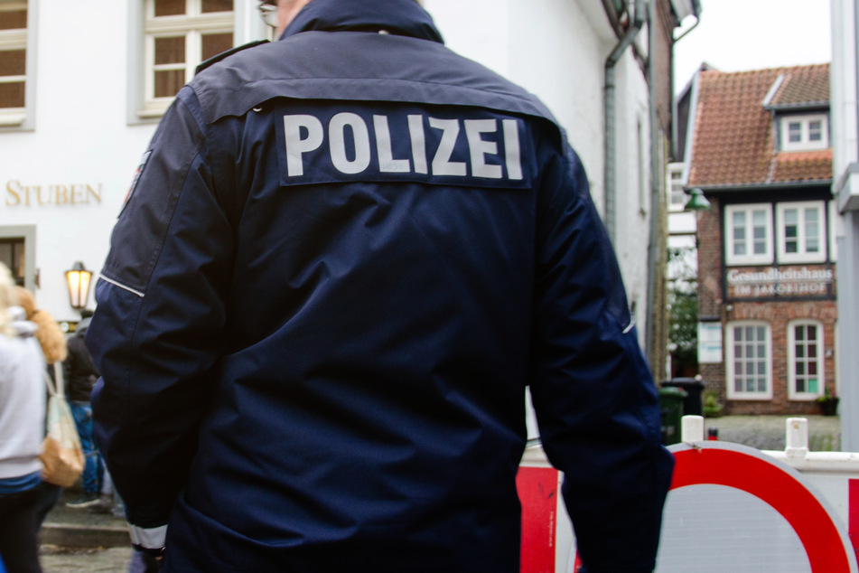 Nun sucht die Polizei nach Zeugen. (Symbolbild)