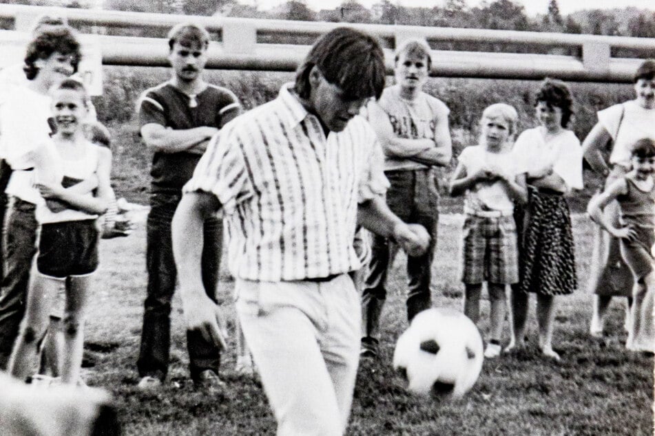 1988 besuchte Ulf Kirsten (heute 57) den Verein zur Jubiläumsfeier.