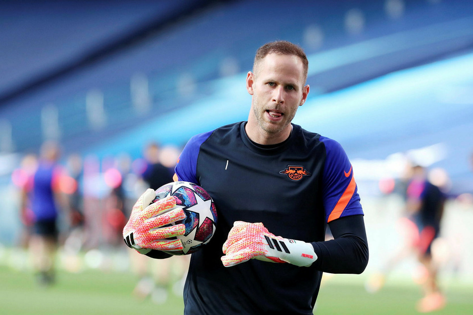 Hat seinen Vertrag laut übereinstimmenden Medienberichten bis 2025 verlängert: RB Leipzigs Stammtorhüter Peter Gulacsi (31).