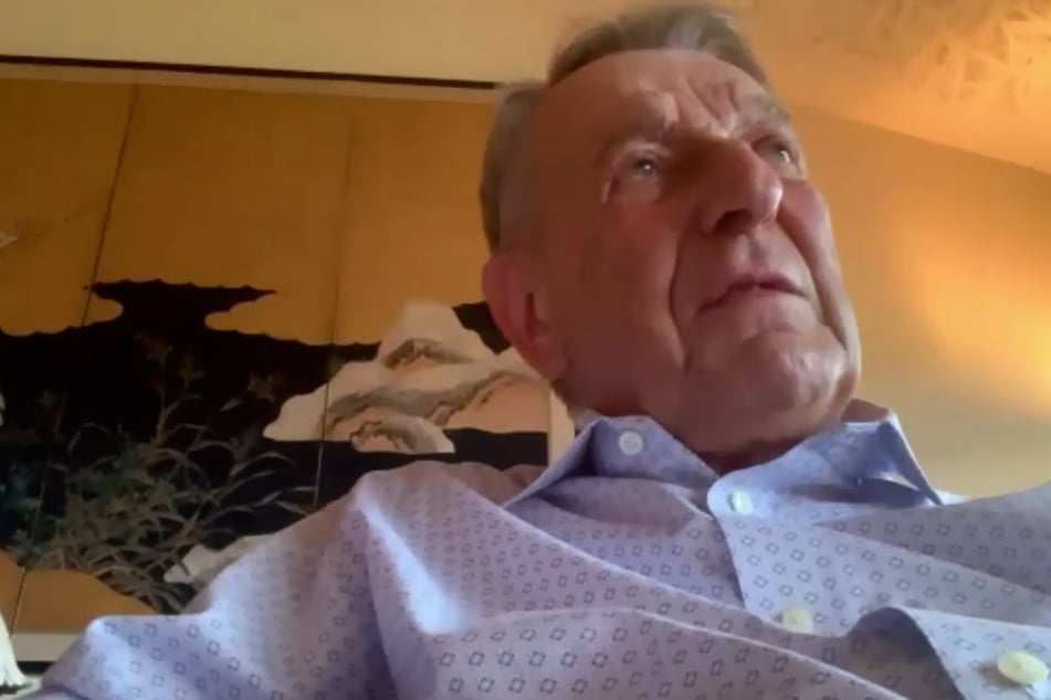 MediaMarkt-Mitgründer Walter Gunz (80) erklärt in einem Interview, dass er eine Rettungsaktion für den gestrandeten Buckelwal auch finanziell unterstützen möchte.