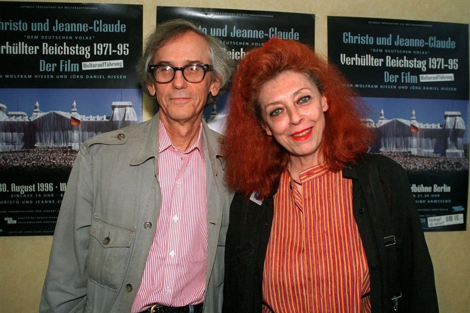 Christo (†84) und Jeanne-Claude (†74) verhüllten im Jahr 1995 den Reichstag in Berlin.