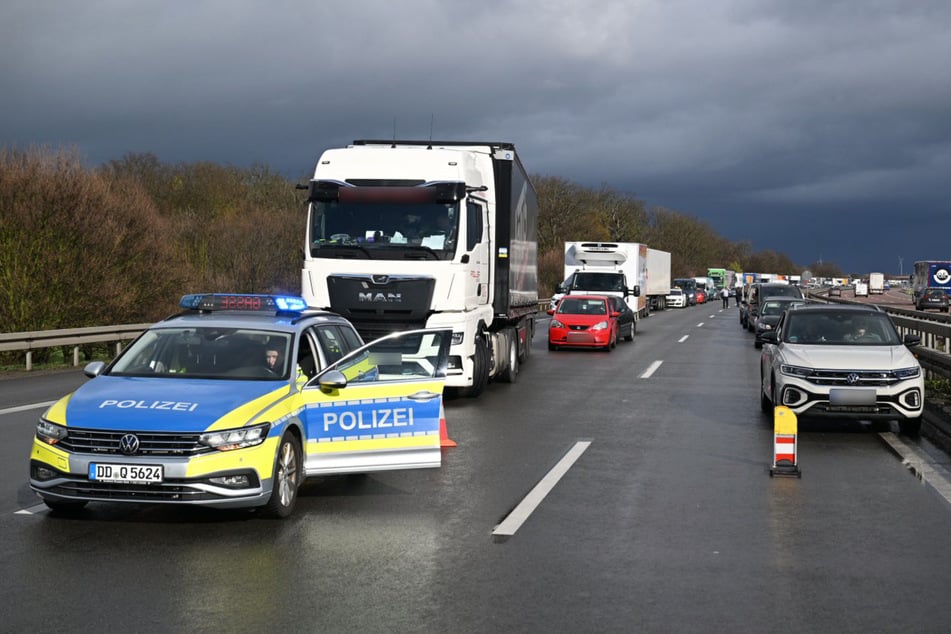 In Fahrtrichtung Magdeburg staute sich der Verkehr.
