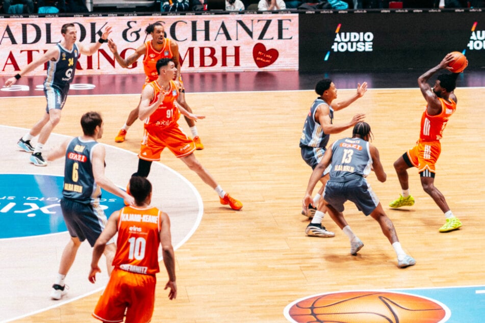 So seid Ihr auch nach der Hauptrunde bei allen Spielen der NINERS Chemnitz dabei