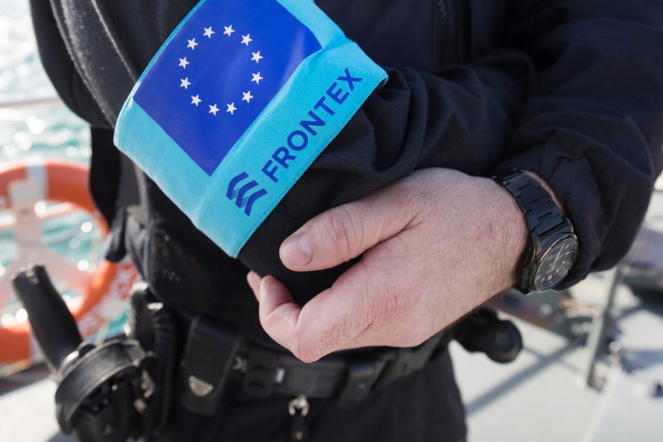 Laut der europäischen Grenzschutzagentur Frontex wurden im vergangenen Jahr deutlich weniger illegale Grenzübertritte festgestellt. (Symbolbild)