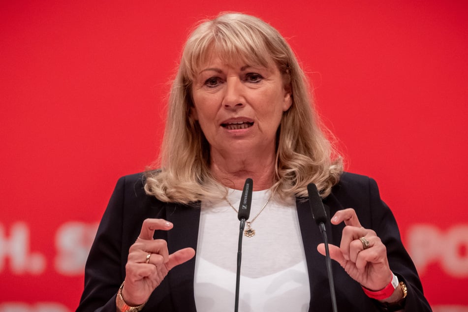 Kommt am Samstag doch nicht zum Leipziger Opernball: Sachsens Sozialministerin Petra Köpping (67, SPD).