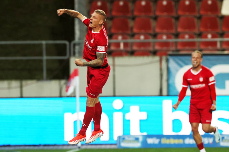 Nach einem Hechtkopfball von Marc-Philipp Zimmermann stand es 1:0.