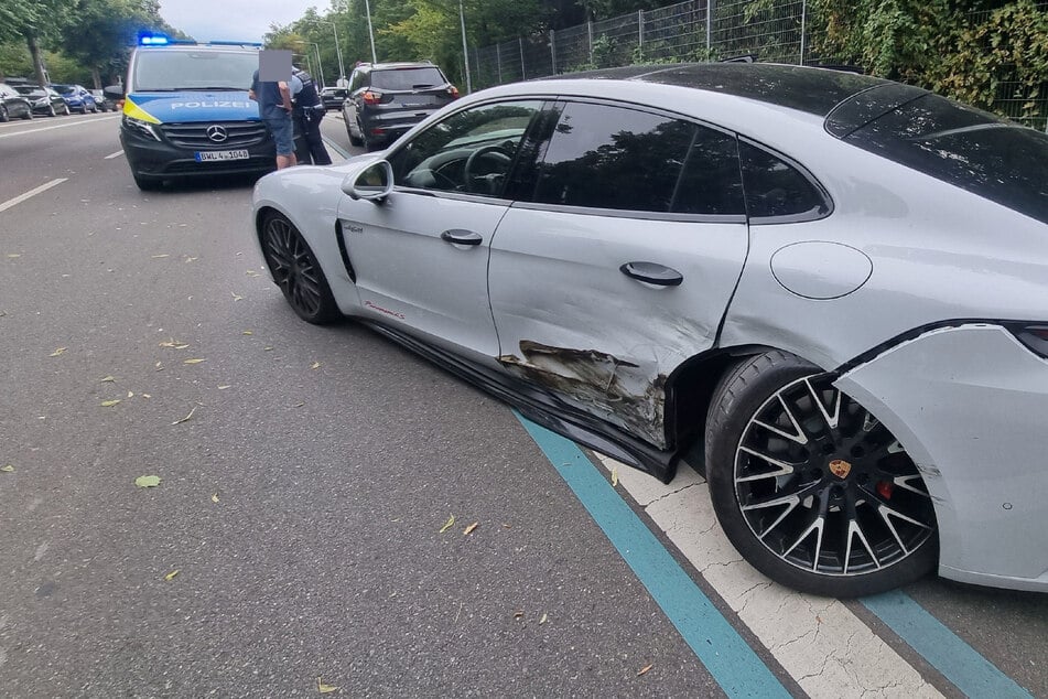 Stuttgart: Opel kracht in Ford und Porsche: Drei Verletzte bei Unfall in Stuttgart