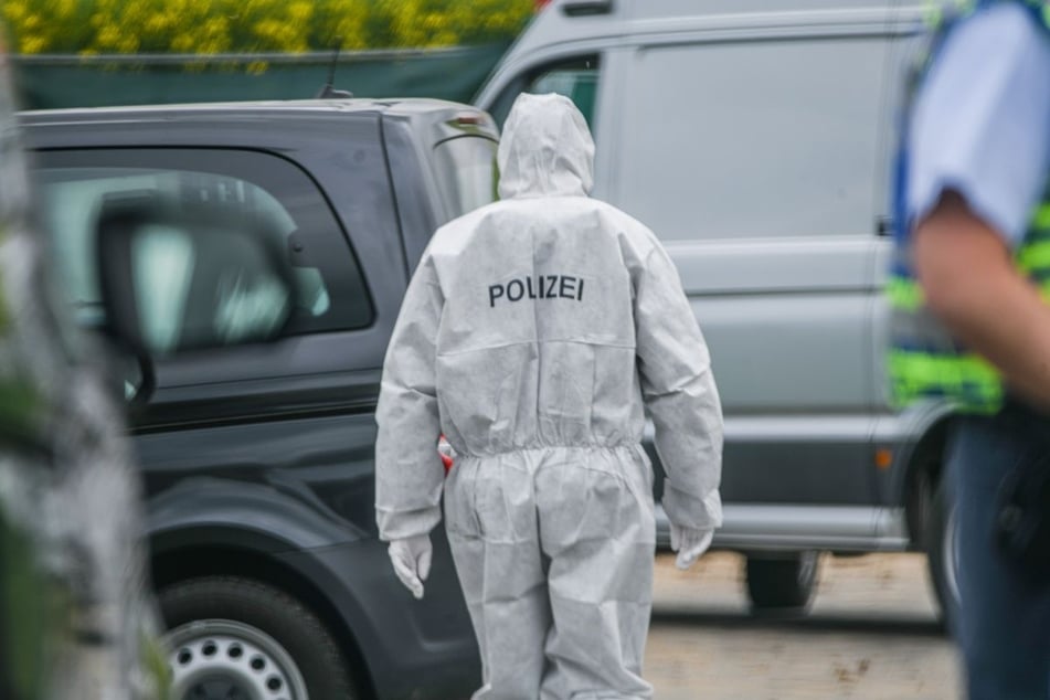 Die tote Frau (†39) wurde in ihrem Auto auf einem Feldweg zwischen den Ortsteilen Fürfeld und Bonfeld entdeckt.