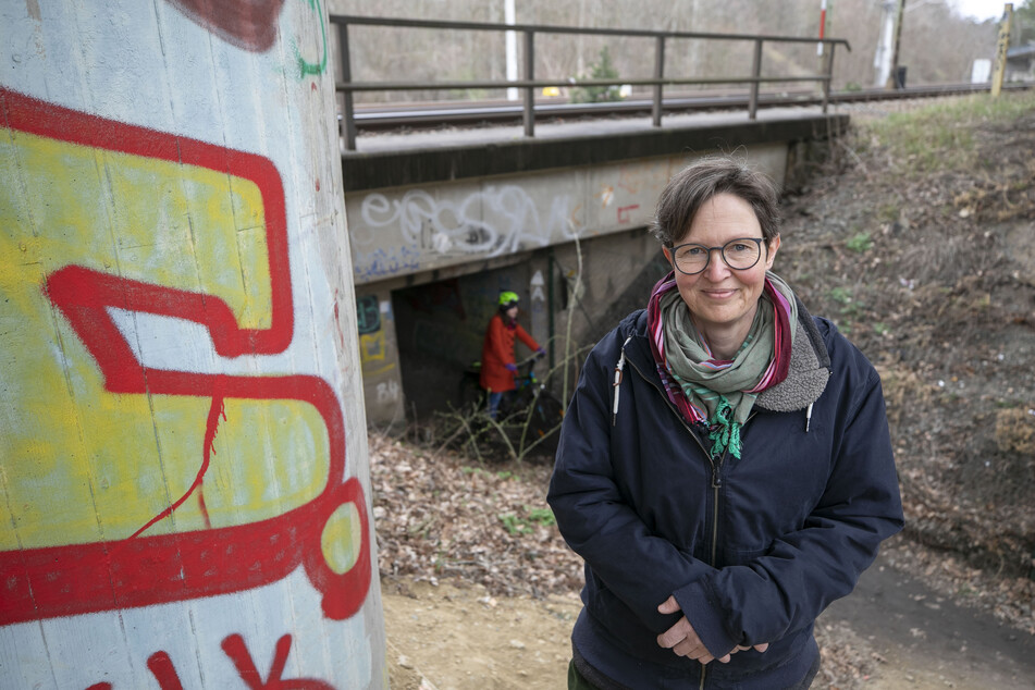 Stadträtin Ulrike Caspary (53, Grüne) will kleine Wege für Fußgänger und Radler offenhalten.