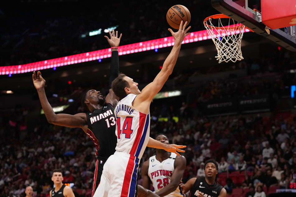 The Pistons' Bojan Bogdanović rises to score against the Miami Heat.