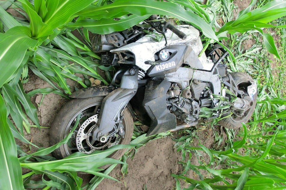 Das Motorrad musste abgeschleppt werden.