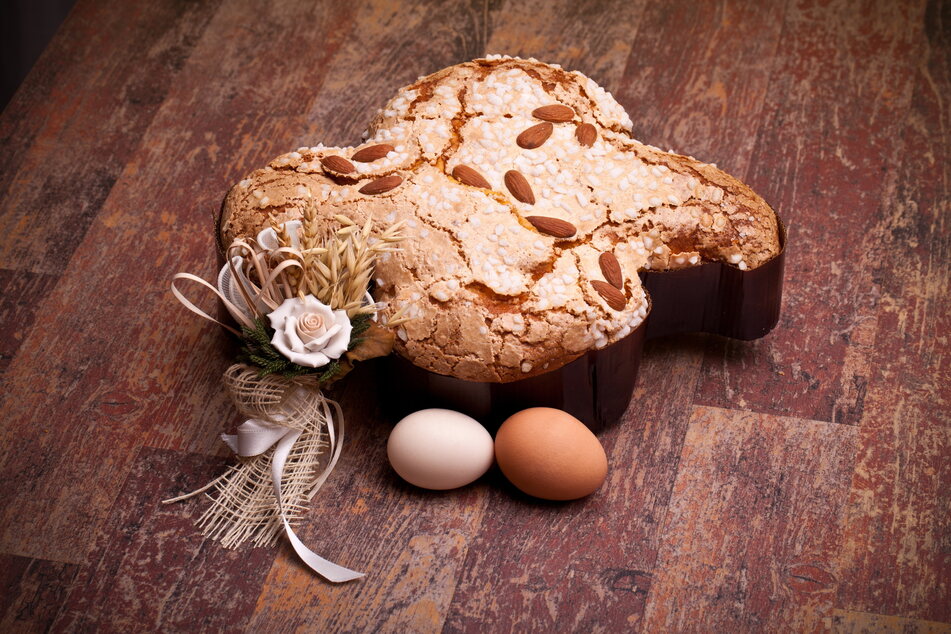 Ostern ist Genussfest in Italien: Es unter anderem Osterlamm, süditalienischer Reiskuchen oder der taubenförmige Topfkuchen "Colomba" mit kandierten Früchten und Mandeln auf den Tisch.