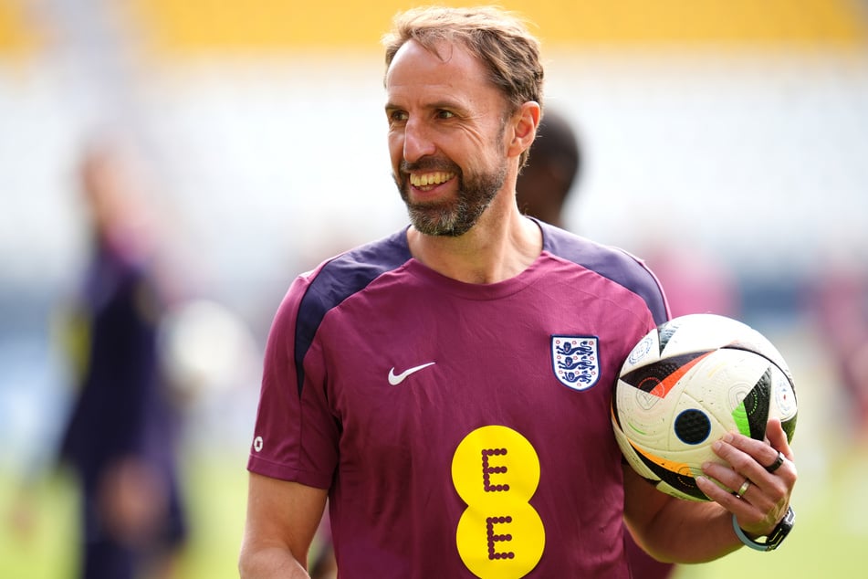 Englands Trainer Gareth Southgate (53) lässt anders als viele andere Nationen nicht große Massen ins Stadion.