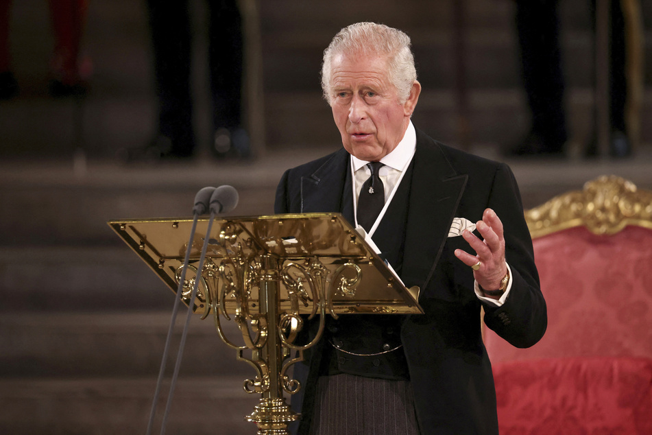 König Charles hielt seine Rede als Teil einer Beileidsbekundung in der Westminster Hall.