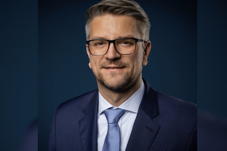 Zweckverband-Chef Daniel Just (47) strebt ein Resort mit bis zu 200 Ferienhäusern an.