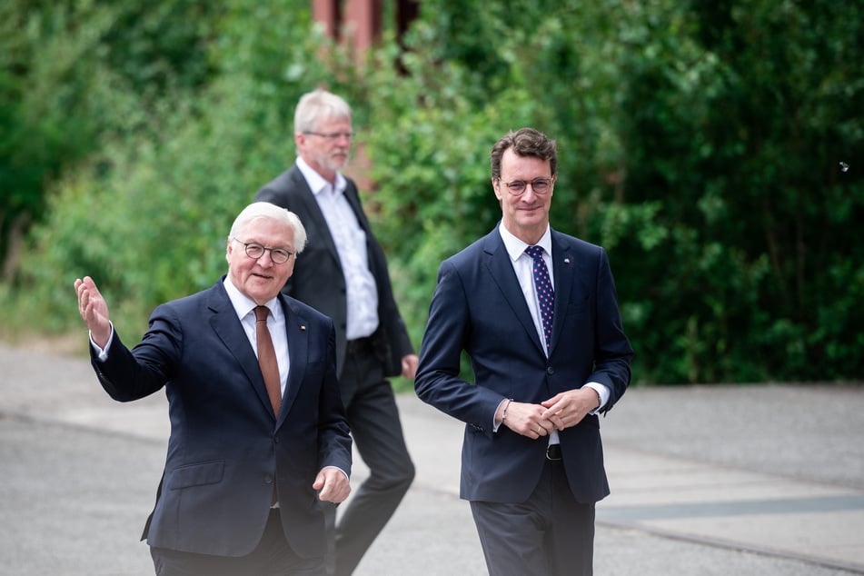 NRW-Ministerpräsident Hendrik Wüst (50, CDU) vertritt in der kommenden Woche Bundespräsident Frank-Walter Steinmeier (70), da dieser im Osterurlaub verweilt.