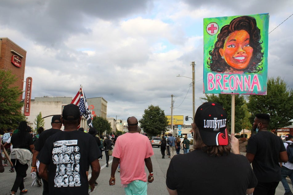 Thousands of people gathered in Louisville, and across the United States, to protest the police shooting of Breonna Taylor.