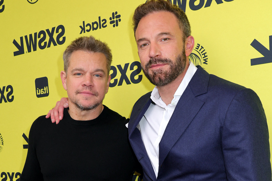 Ben Affleck (r) was hysterically mistaken for his longtime friend Matt Damon in a new Dunkin' ad.
