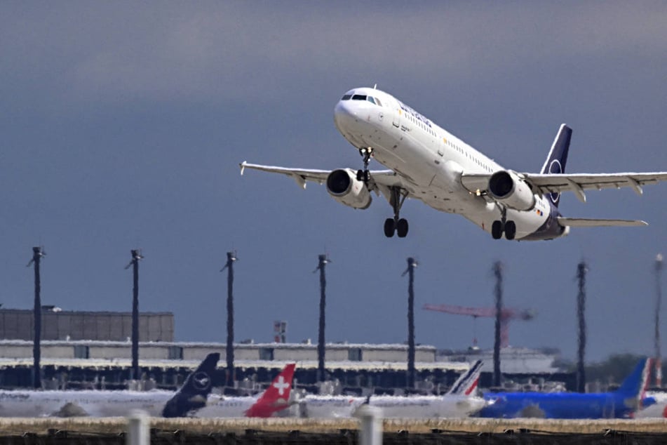 Kaum Probleme durch Frost: Abflüge am BER trotzdem verspätet