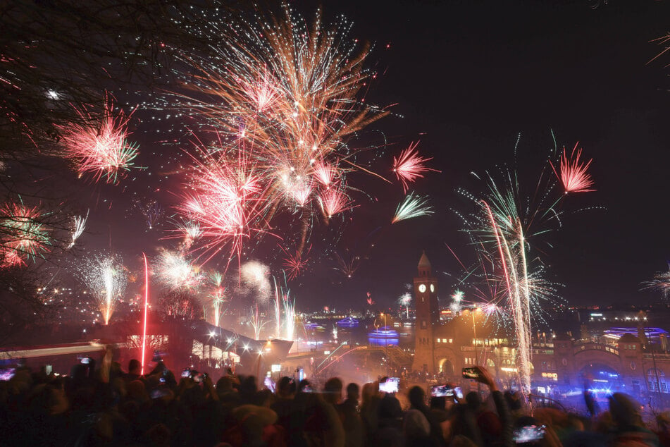 Hamburg: Böllerverbot in Hamburg: Diese Orte sind an Silvester betroffen