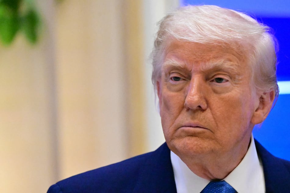 FBI slashes anti-corruption squad that investigated Trump