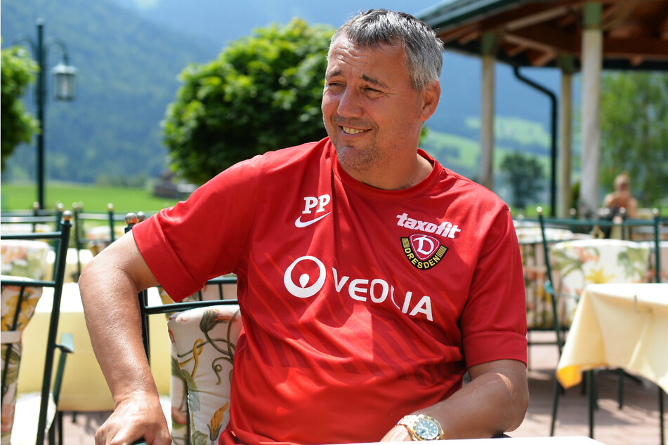 Peter Pacult hat momentan gut lachen: Der frühere Coach von Dynamo Dresden steht mit dem SK Austria Klagenfurt auf einem exzellenten vierten Platz - und das als Aufsteiger.